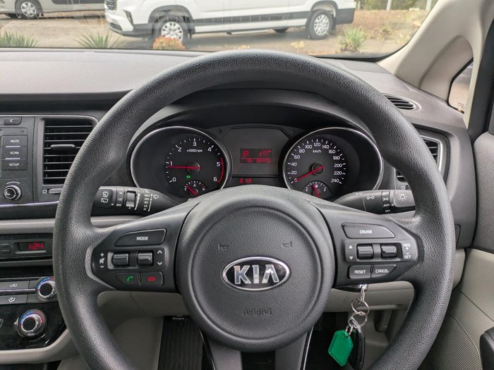 2016 Kia Carnival S