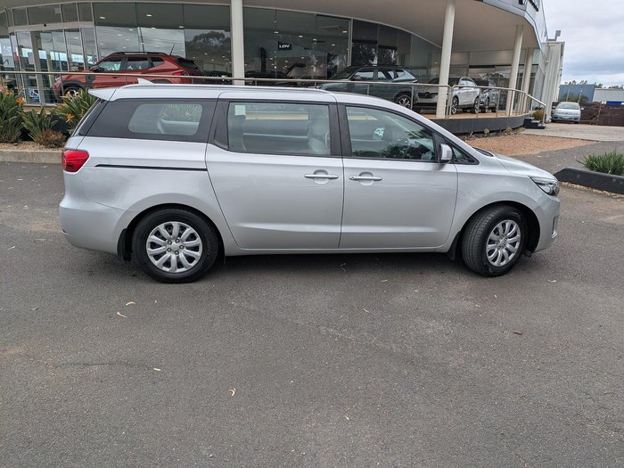 2016 Kia Carnival S