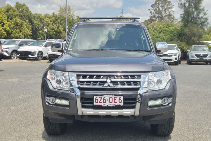 2019 Mitsubishi Pajero Exceed