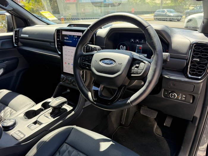 2025 Ford Everest Platinum