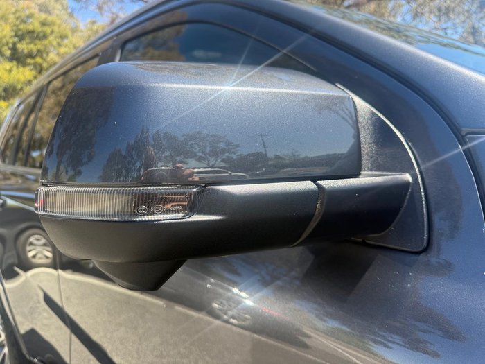 2025 Ford Everest Platinum