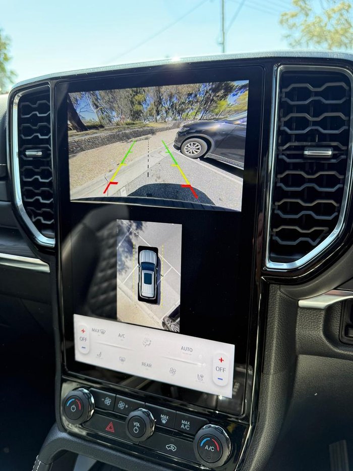 2025 Ford Everest Platinum