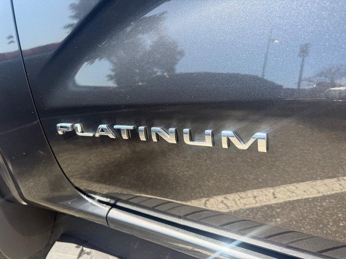 2025 Ford Everest Platinum