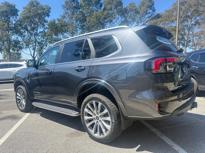 2025 Ford Everest Platinum