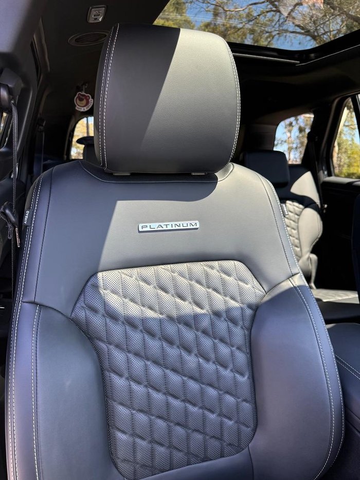 2025 Ford Everest Platinum