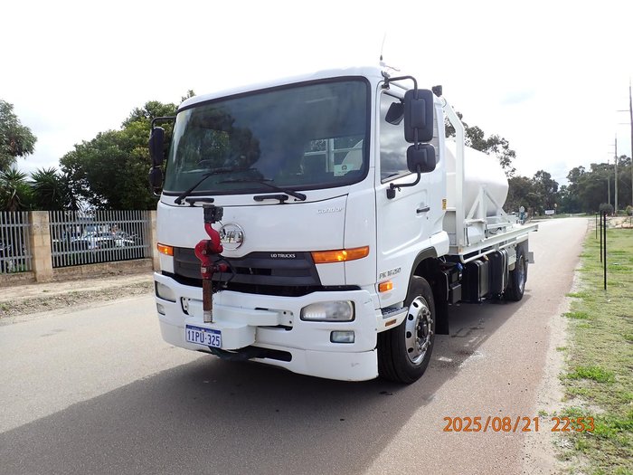 2015 UD Pk Series PK 16 250 WHITE