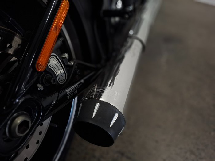 2015 HARLEY-DAVIDSON FXSB SOFTAIL BREAKOUT Black