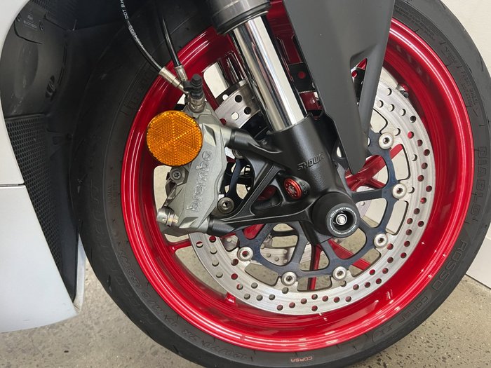2022 DUCATI PANIGALE V2 White