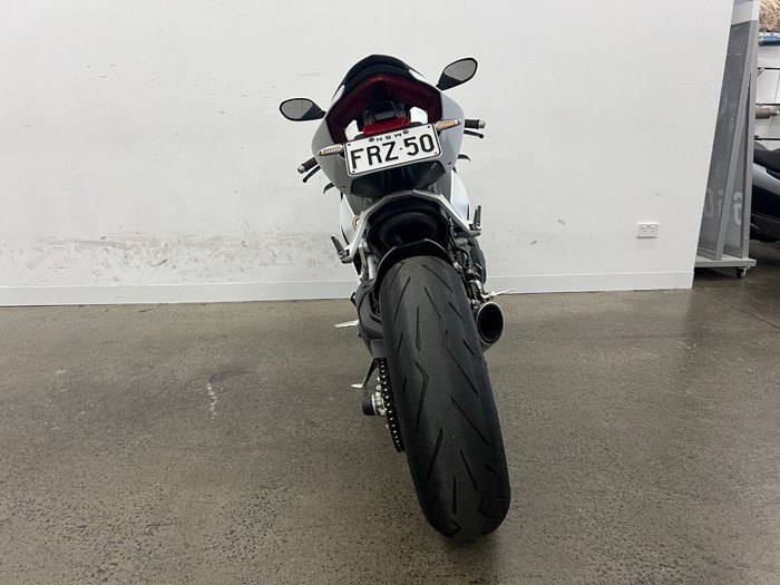 2022 DUCATI PANIGALE V2 White