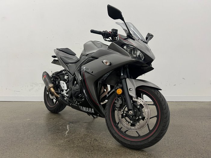 2016 Yamaha YZF-R3 Grey