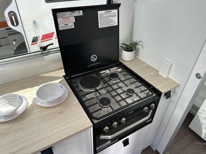 2025 Windsor Daintree