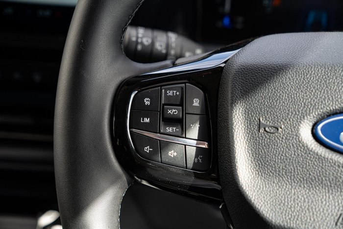 2024 Ford Tourneo Active