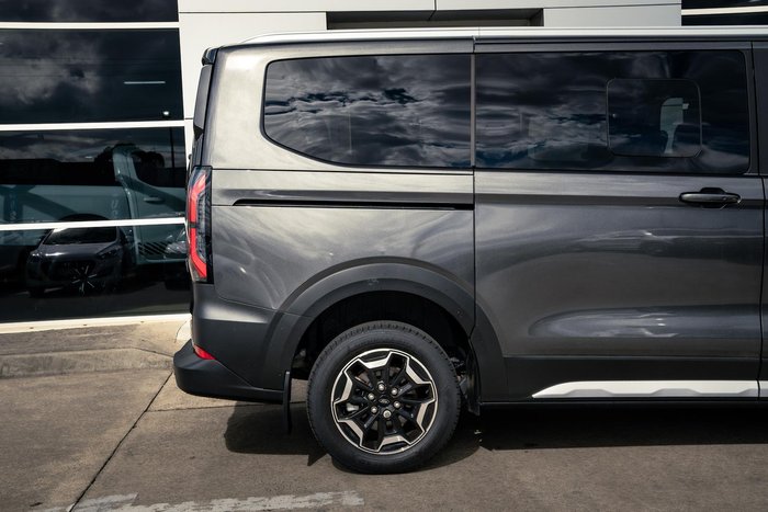 2024 Ford Tourneo Active