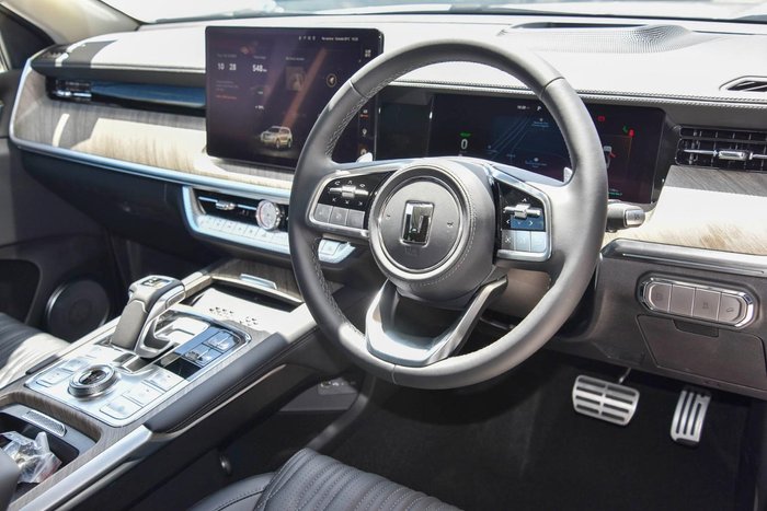 2025 GWM Tank 500 Ultra Hi4-T PHEV