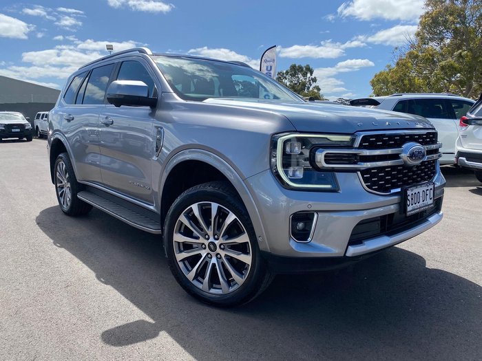 2024 Ford Everest Platinum