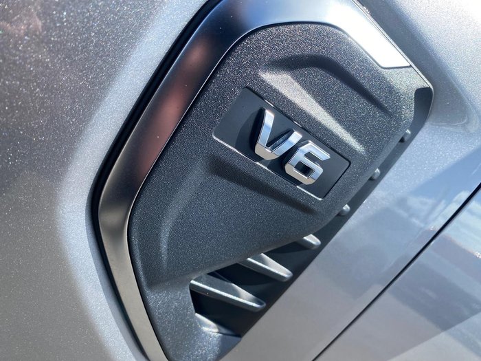 2024 Ford Everest Platinum