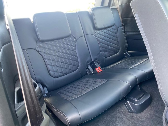 2024 Ford Everest Platinum