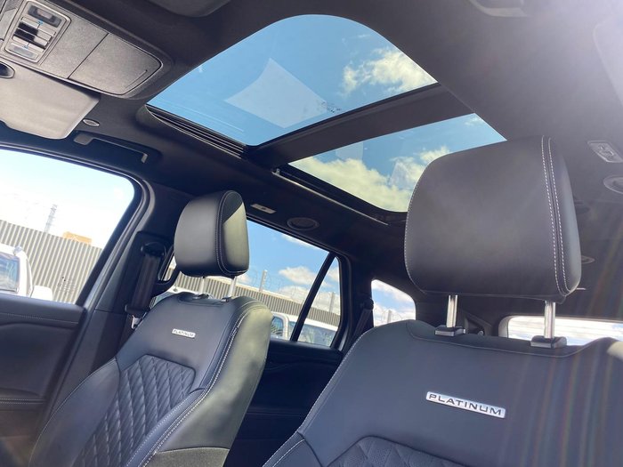 2024 Ford Everest Platinum