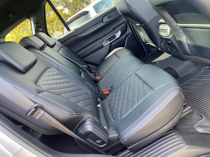 2024 Ford Everest Platinum