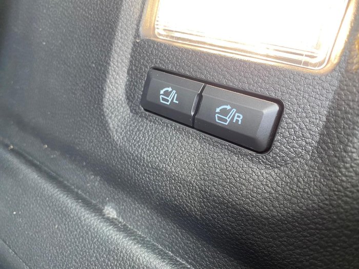 2024 Ford Everest Platinum