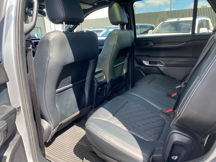 2024 Ford Everest Platinum