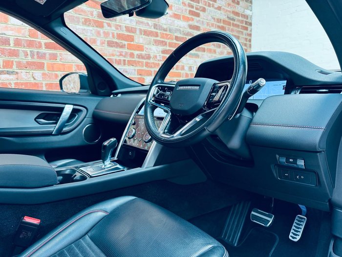 2021 Land Rover Discovery Sport P250 R-Dynamic SE L550 MY21 4X4 Constant White
