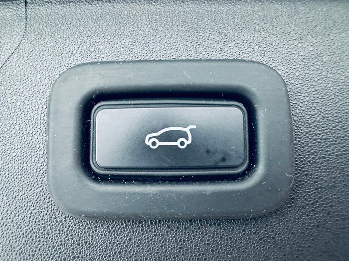 2021 Land Rover Discovery Sport P250 R-Dynamic SE L550 MY21 4X4 Constant White