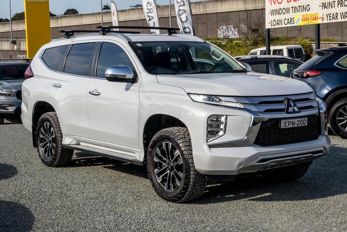 2021 Mitsubishi Pajero Sport GLS