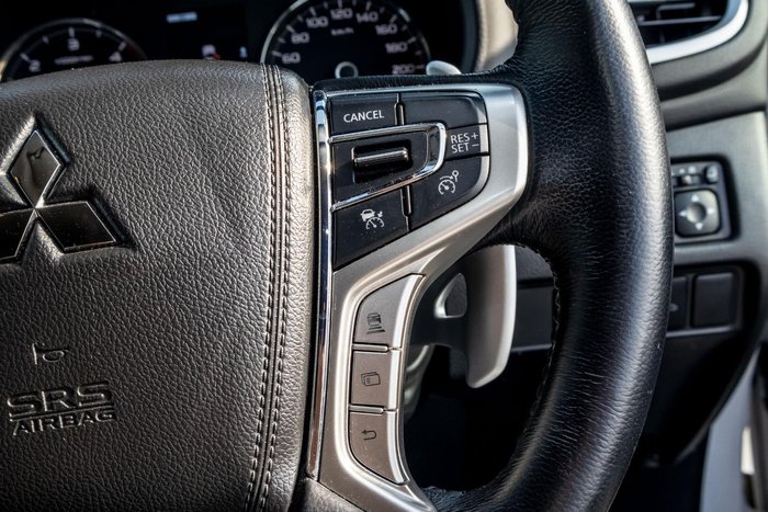 2021 Mitsubishi Pajero Sport GLS