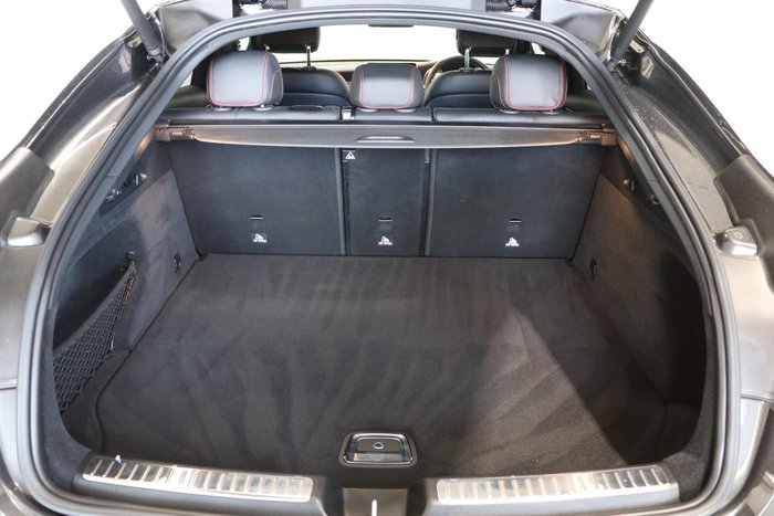 2023 Mercedes-Benz GLC-Class GLC300