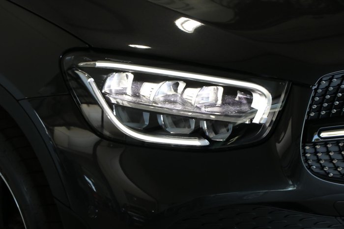 2023 Mercedes-Benz GLC-Class GLC300