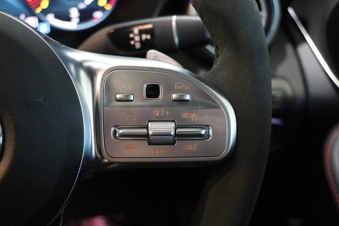 2023 Mercedes-Benz GLC-Class GLC300