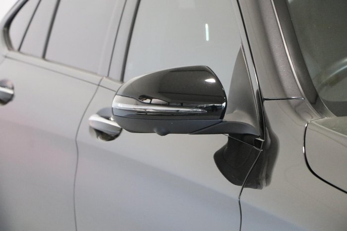 2023 Mercedes-Benz GLC-Class GLC300