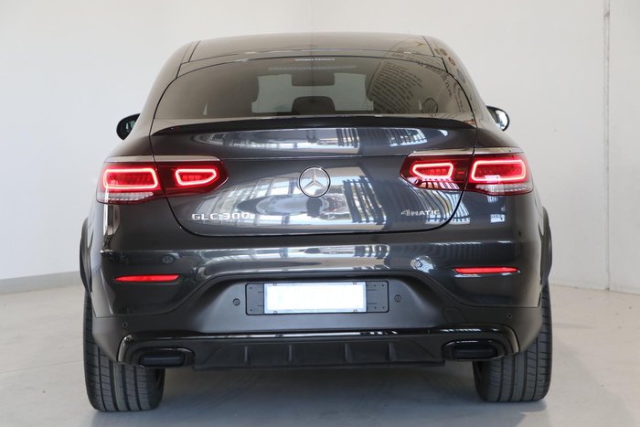 2023 Mercedes-Benz GLC-Class GLC300