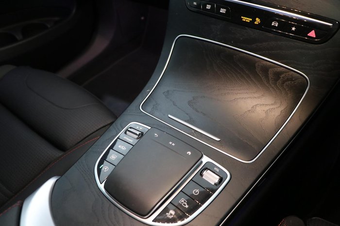 2023 Mercedes-Benz GLC-Class GLC300