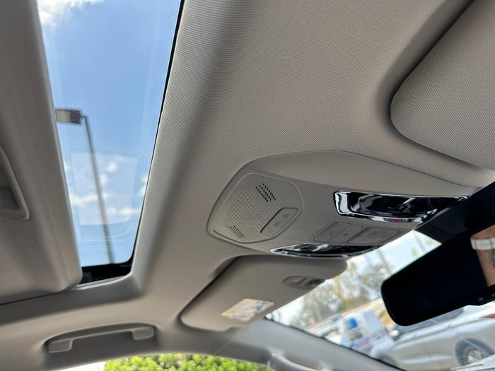 2025 LDV D90 Executive