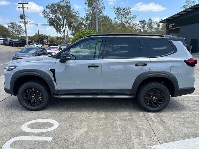 2025 LDV D90 Executive