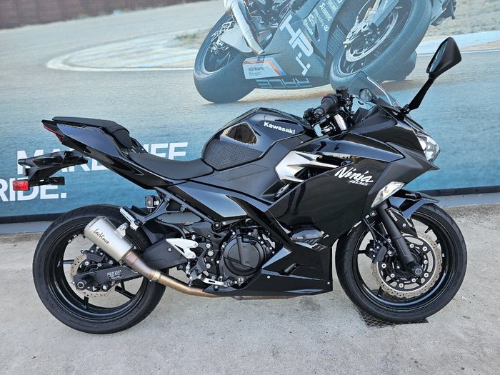 2021 Kawasaki NINJA 400 Black