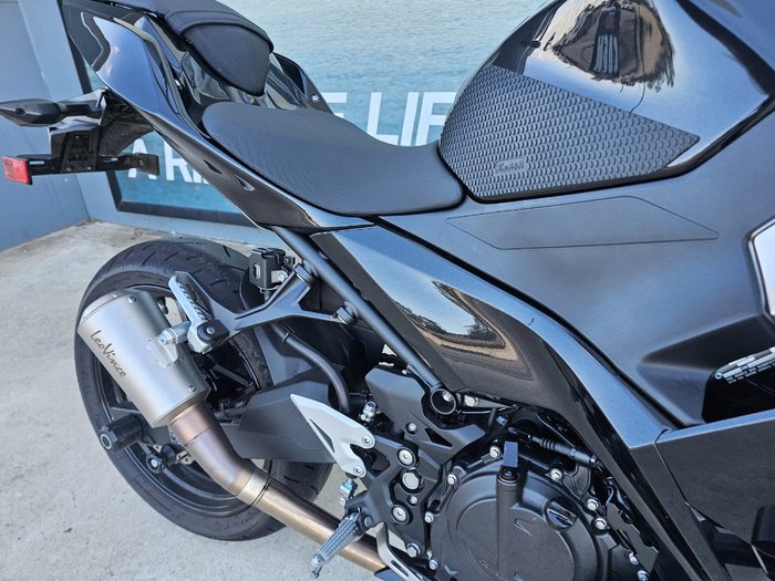 2021 Kawasaki NINJA 400 Black