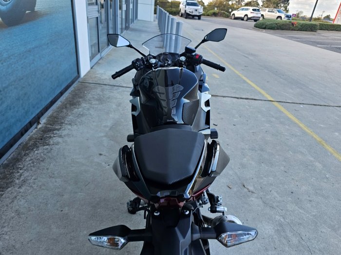 2021 Kawasaki NINJA 400 Black