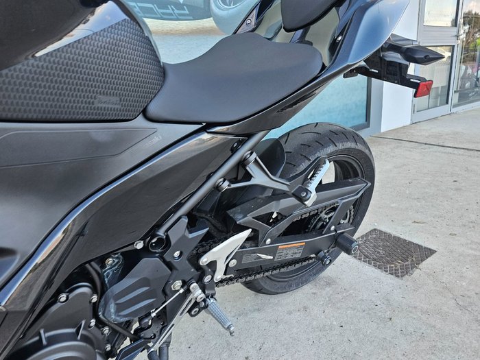 2021 Kawasaki NINJA 400 Black