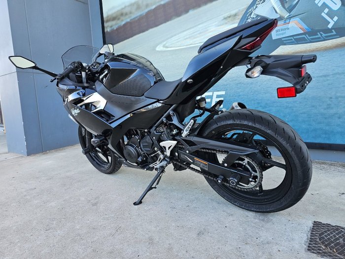 2021 Kawasaki NINJA 400 Black