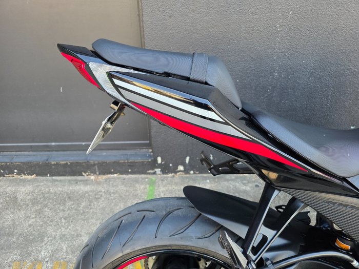 2016 Suzuki GSX-R1000 RED