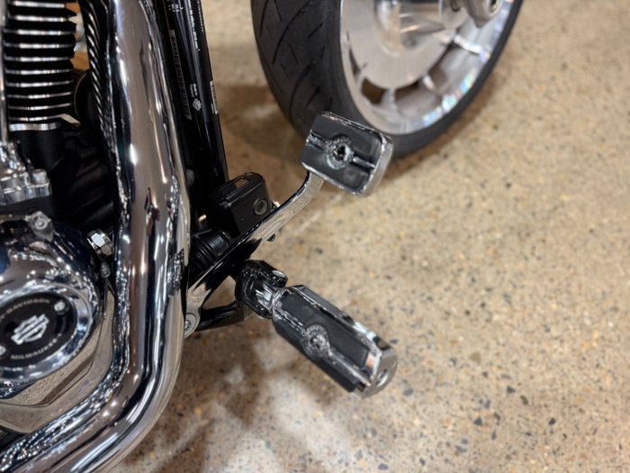 2022 Harley-davidson FLFBS FAT BOY S (114) MIDNIGHT CRIMSON/VIVID BLACK