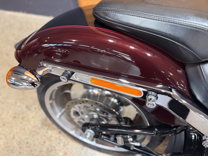 2022 Harley-davidson FLFBS FAT BOY S (114) MIDNIGHT CRIMSON/VIVID BLACK