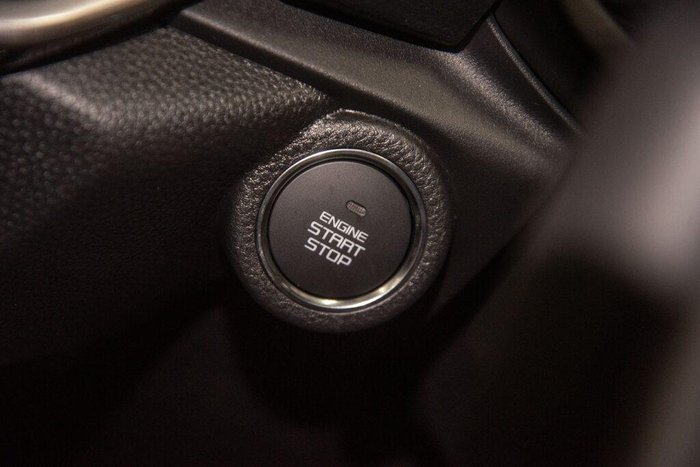 2025 Isuzu MU-X LS-T