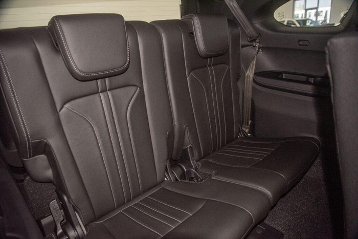 2025 Isuzu MU-X LS-T