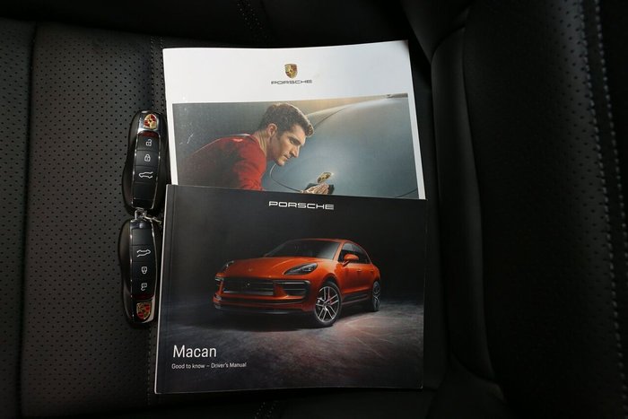 2024 Porsche Macan GTS