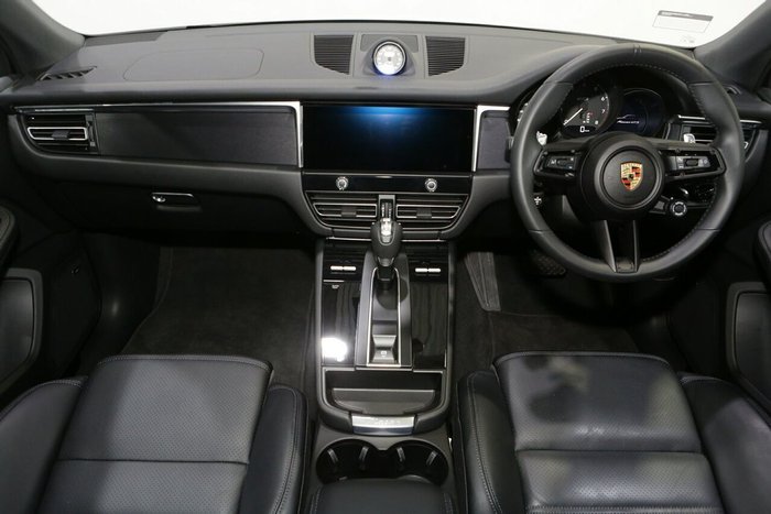 2024 Porsche Macan GTS