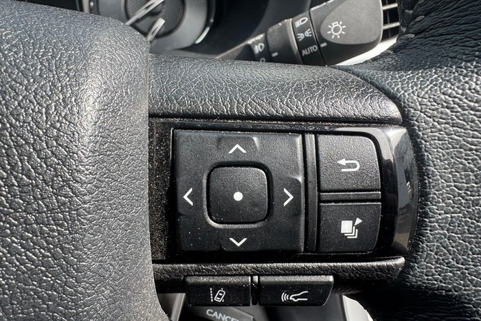 2025 Toyota Hilux SR5 48V GUN126R Frosted White